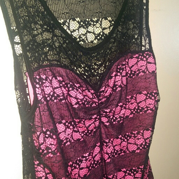 Lace Tank - Picture 2 of 3