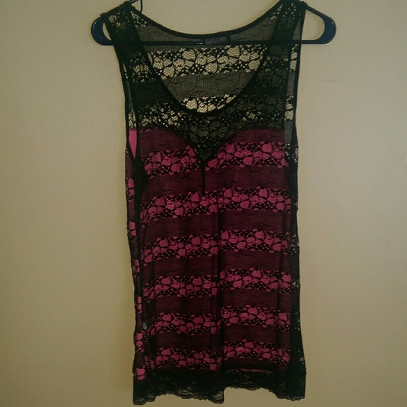 Lace Tank - Picture 3 of 3