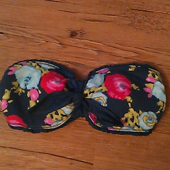 Hollister blue floral bandeau