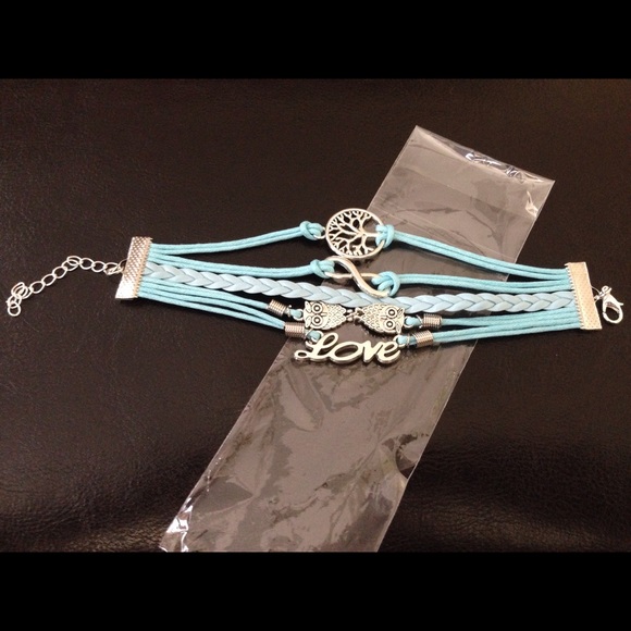 🚫SOLD🚫 Multi-Strand Bracelet (only $5) - Picture 3 of 3