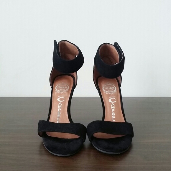 [SOLD IN BUNDLE] Jeffrey Campbell Blk Suede Heels - Picture 1 of 4