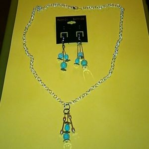 Earrings and necklace set