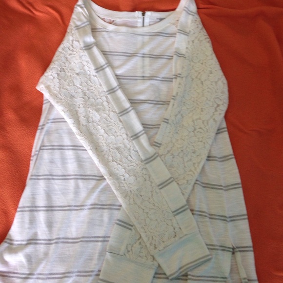 A dress and its white never been worn