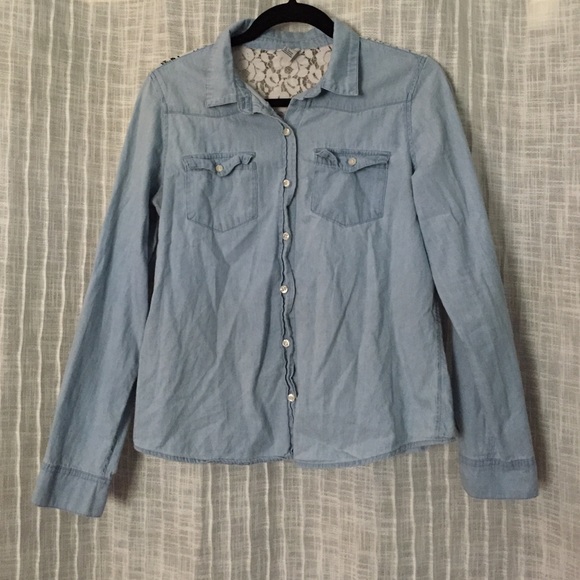 Forever 21 chambray lace long sleeve