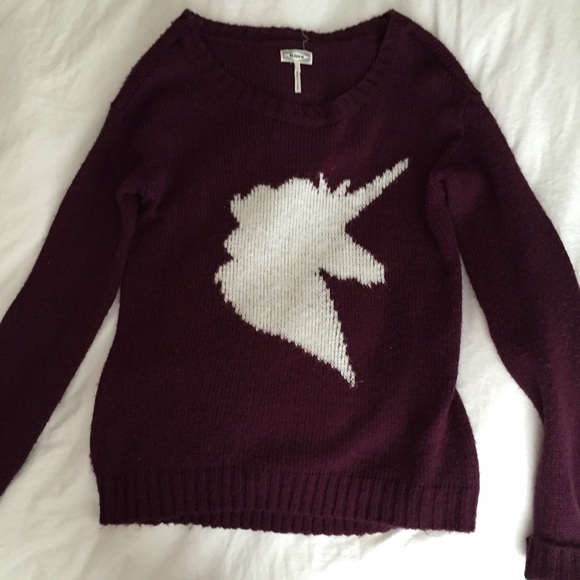 Maroon Knitted Sweater