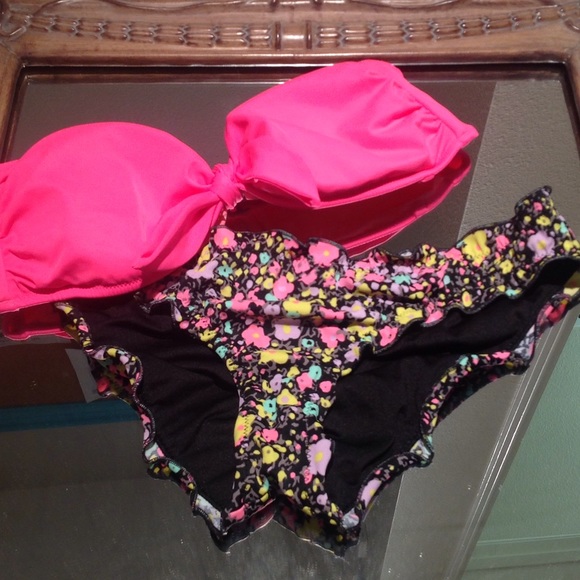 VS Bikini