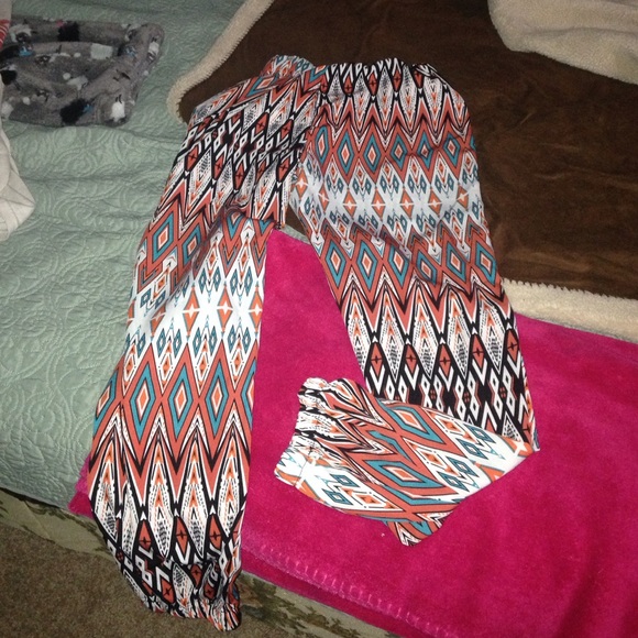 Cute pants, bought from papaya!