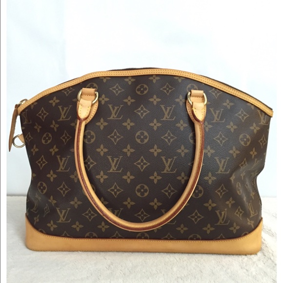 Louis Vuitton Horizontal lock it Shoulder bag