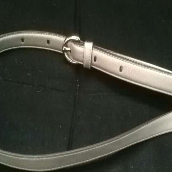 Coach stand body strap