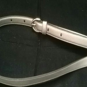 Coach stand body strap