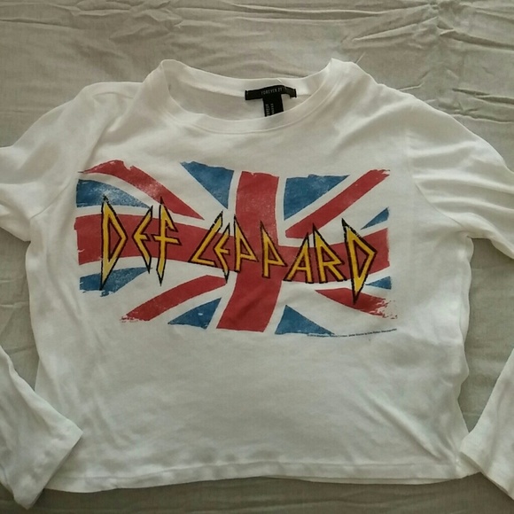 Cropped long sleeve