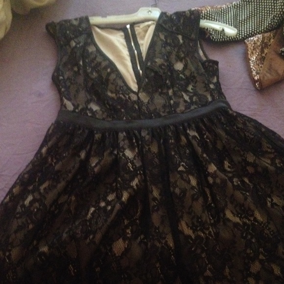 Skater dress - Picture 1 of 2