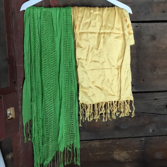 Anthropologie green only!! Reserved!