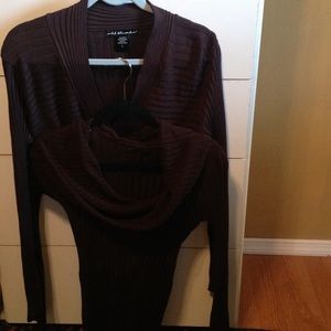 Long sleeve tops