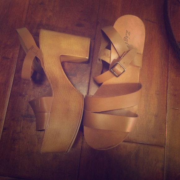 Zigi Soho Platform Sandal