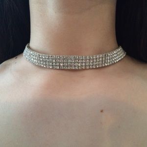 Rhinestone choker💎💎