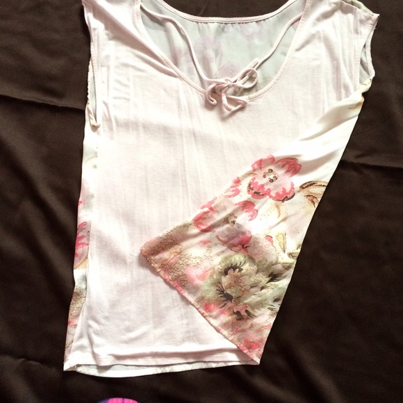 Top - Picture 2 of 2