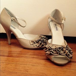 Nude Steve Madden ankle strap, peep toe heels