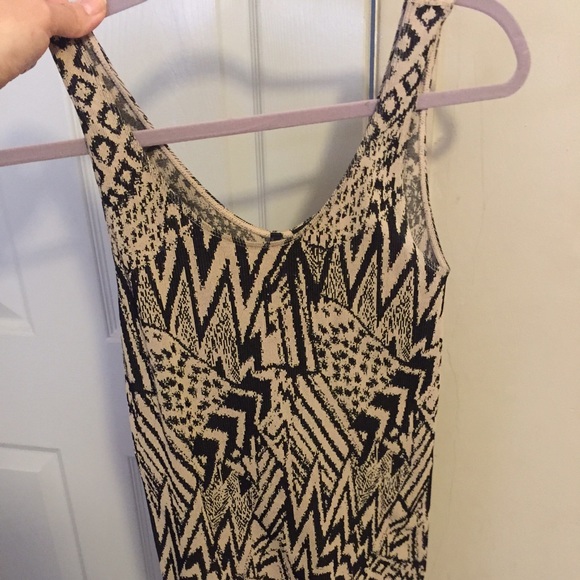 Guess print tight dress size xs but will fit s