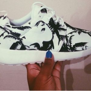 palm tree roshe run