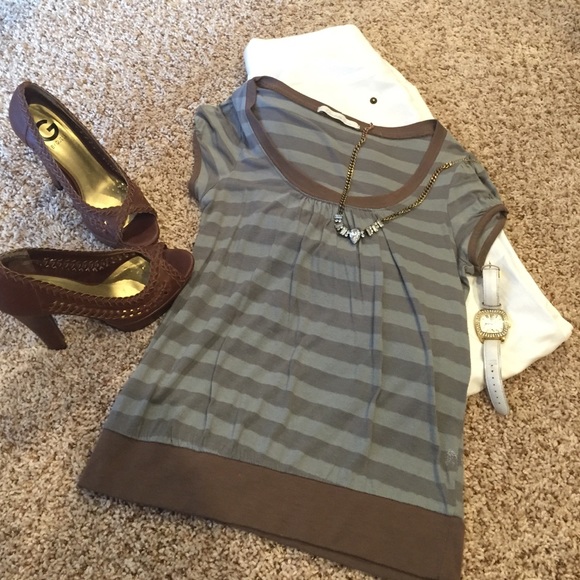 Teal/brown Top