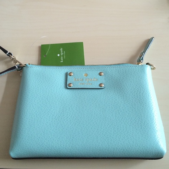 kate spade Clutches & Wallets - NWT Kate Spade Robinsegg Blue Wristlet