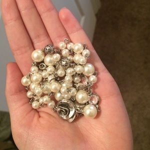Long faux-pearl necklace