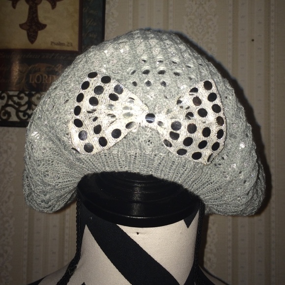 Little girls bonnet