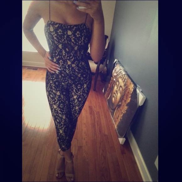 NEW !! Black Lace Jumpsuit with Low back (NW/oT)