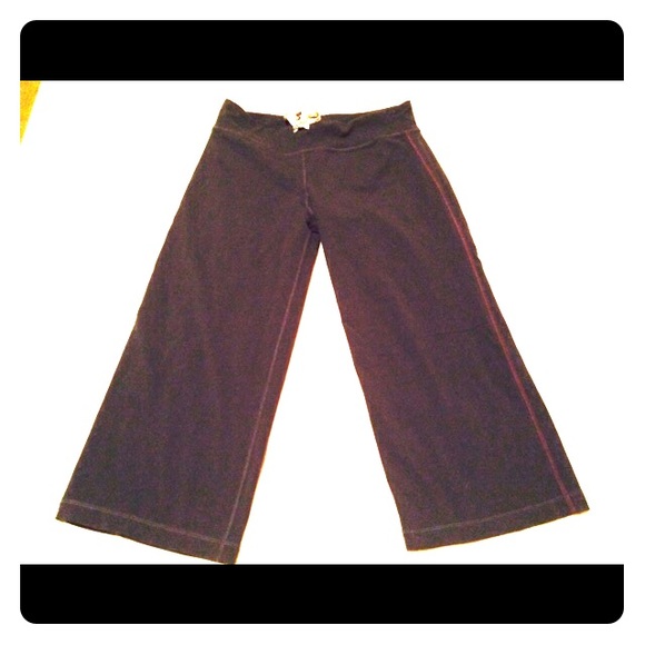 Lululemon Capri**trade for Laura**