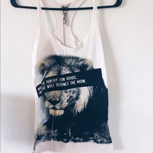 Razor back graphic tank bundle