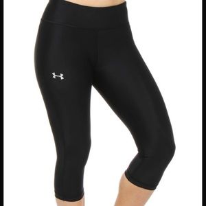 Under Armour compression workout tights- capris.