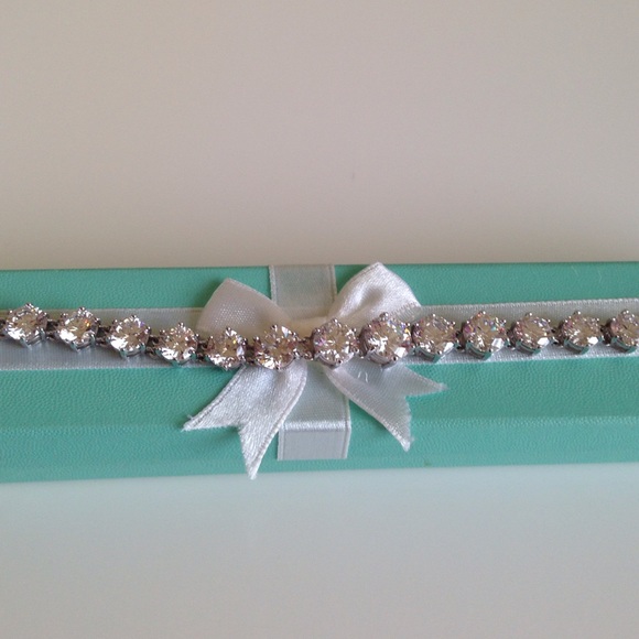 QVC UK Silver and Diamonique bracelet 7inches - Picture 4 of 4