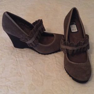 Dr. Scholls wedge