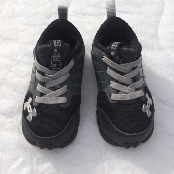 Baby under amour shoes
