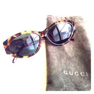 Authentic vintage GUCCI tortoise shell sunglasses