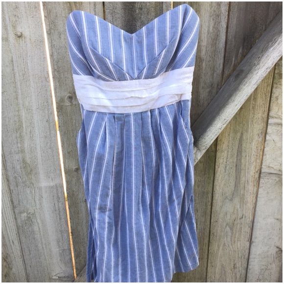 Strapless blue striped sweetheart summer dress