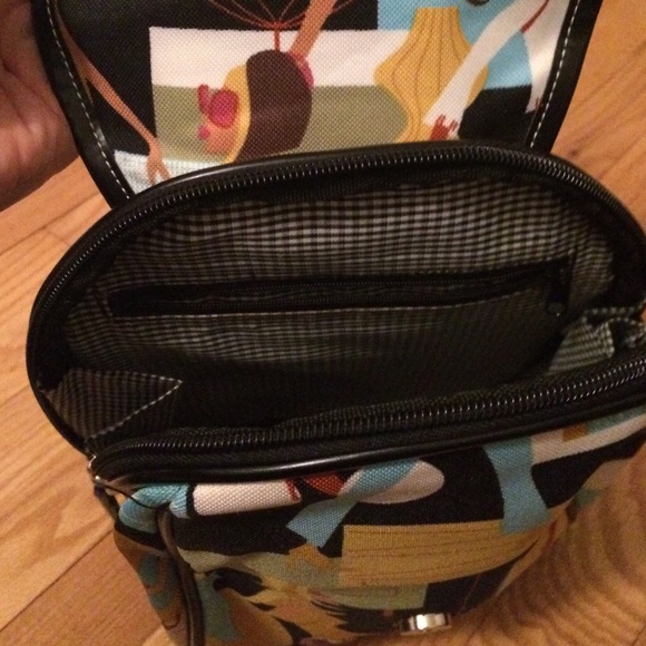 Handbag - Picture 3 of 3