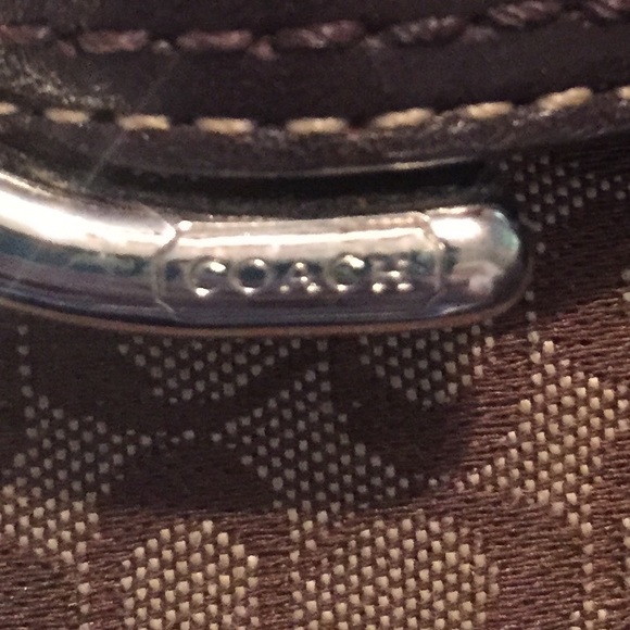 REDUCED Coach Signature Wallet - Picture 4 of 4