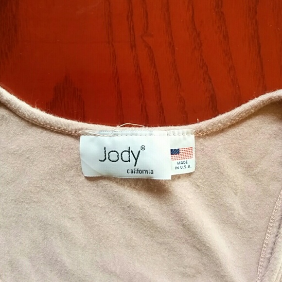 Cascading ruffled Tank Top - Picture 3 of 3