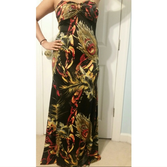Long multicolored feather print strapless dress