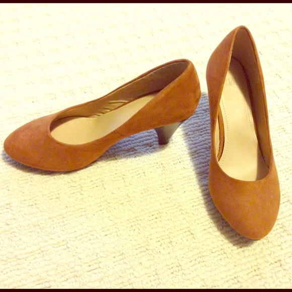 H&M Suede brown pumps