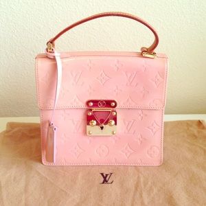 ⛔️SOLD⛔️Authentic Louis Vuitton Spring Street Rose