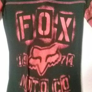 Fox t-shirt! Like New!