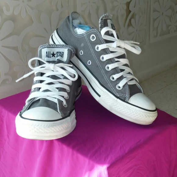🚫SOLD🚫 Grey Chuck Taylors - Picture 1 of 4