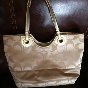 Coach Tote