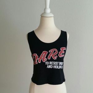 'D.A.R.E' black crop tank