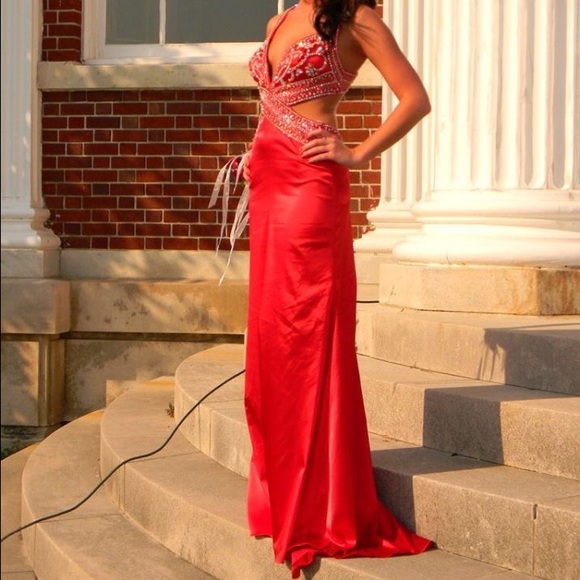 GORGEOUS red silk jeweled prom dress