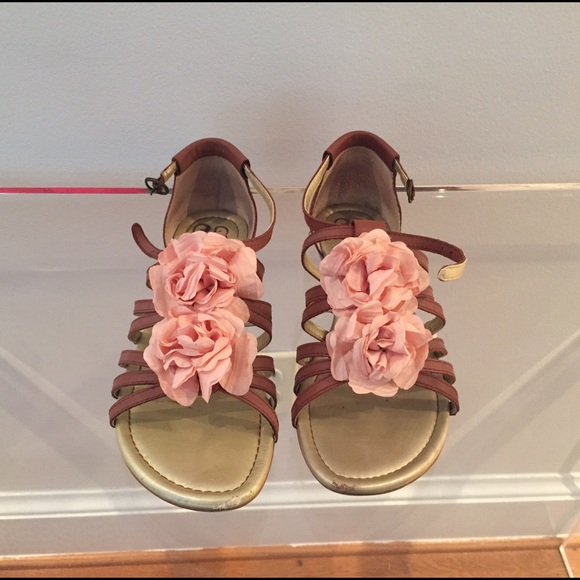Flower sandals