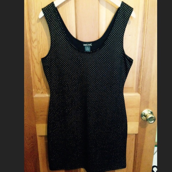 Black and gold bodycon dress